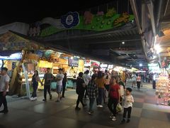 -花莲东大门国际观光夜市