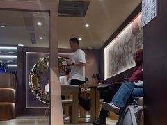 -霸王茶姬(上海恒基名人店)