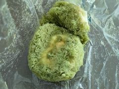 抹茶小贝蛋糕-鲍师傅糕点(青年汇店)