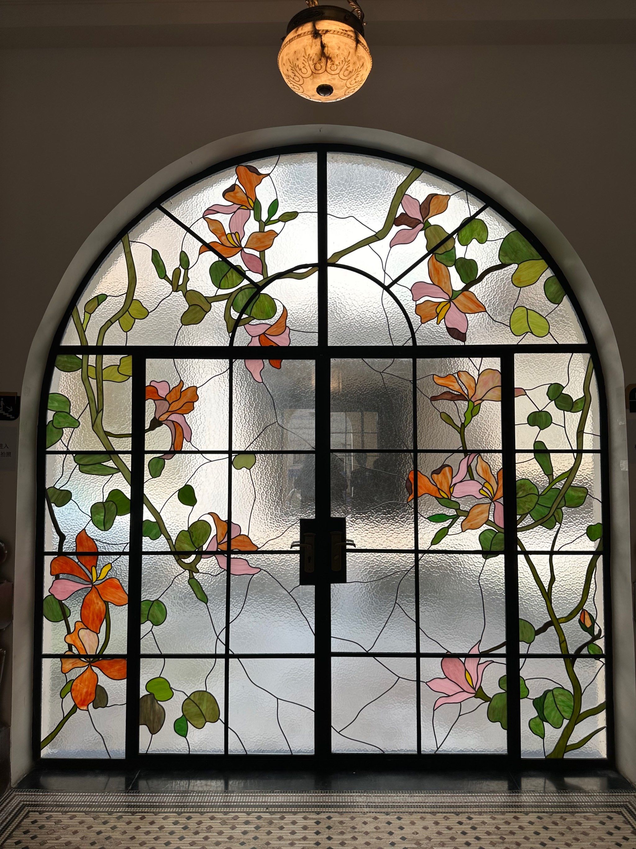时光隧道里的门窗艺术