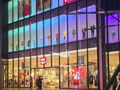 -优衣库(深圳万象天地旗舰店)