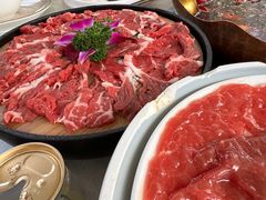 -墨居上隐·院子里火锅(峨眉店)