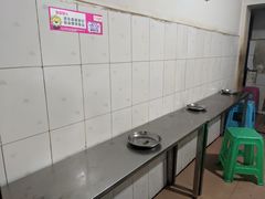 -文山荷鲜居(翠湖店)