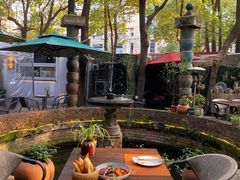 -Golden Lily河内巴黎法越料理餐厅(建国西路店)