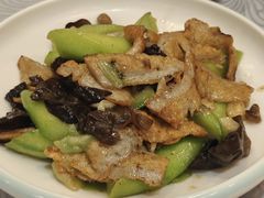 -粤·向群饭店(龙津东路总店)