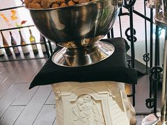 -LESCEDARS Brasserie Bistro香柏树