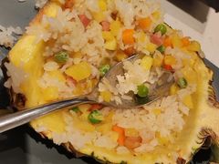 菠萝炒饭-鹿港小镇(金虹桥国际中心店)