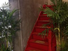 -HIGH FIVE哈福手工汉堡(桂林路店)