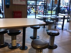 -麦当劳(静安寺店)