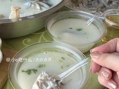 -雪湖煜辰鱼头老店(雪野湖店)