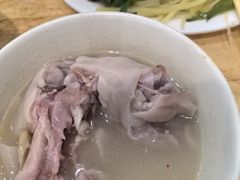 -雷祖芳老妈蹄花店