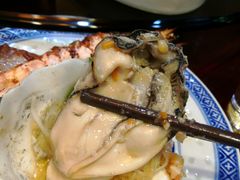 蒜蓉炭烤生蚝-蠔友汇·海鲜·生蚝烧烤(大东店)