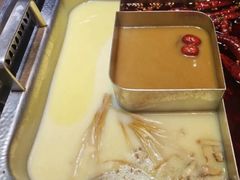 -巴奴毛肚火锅(悠唐购物中心店)