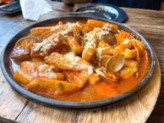 海鲜芝士炒年糕-MI WU FACTORY米屋美食工厂餐厅(绿地店)