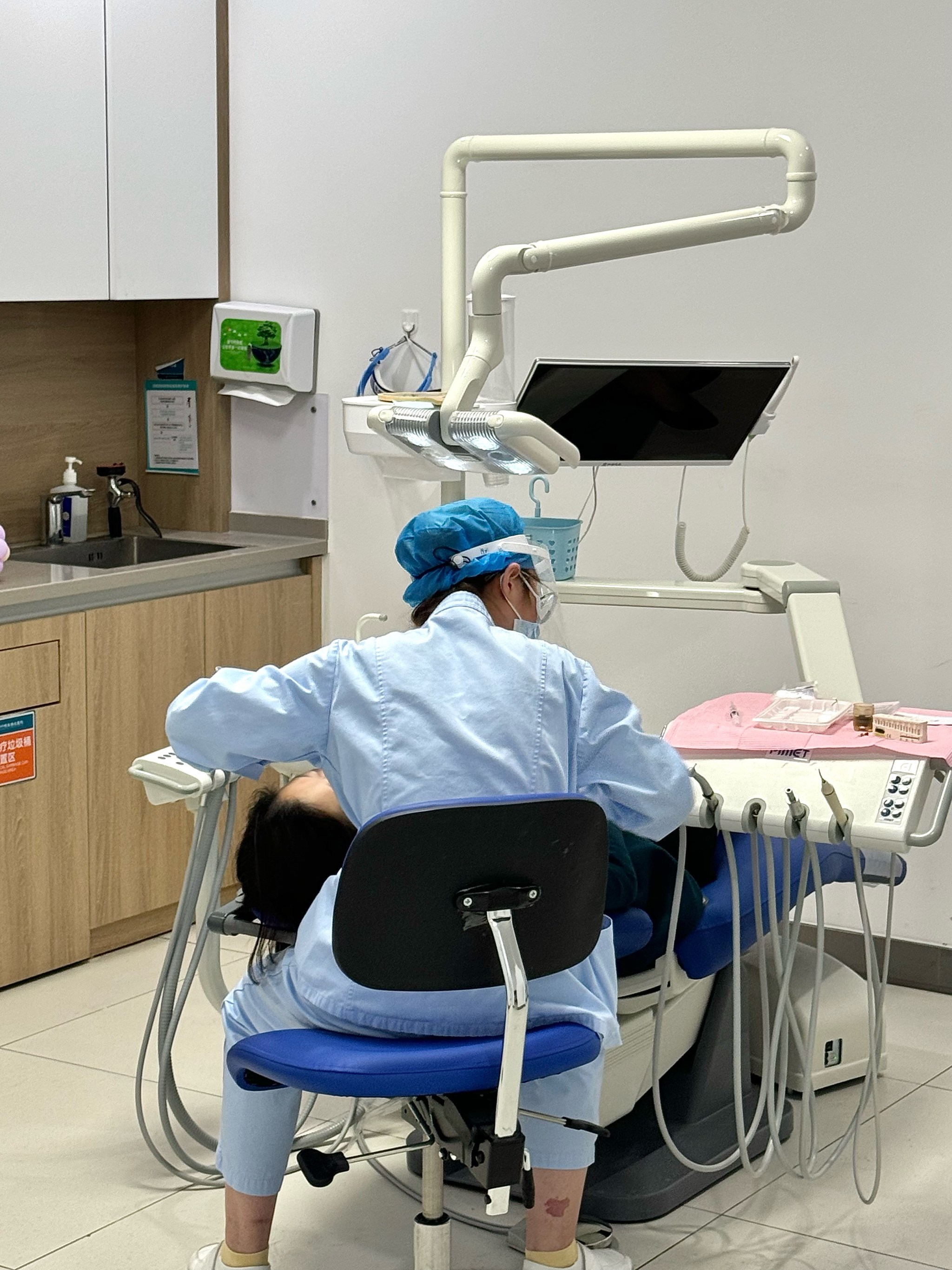包含北京大学口腔医院门诊陪诊挂号服务院内设备操作协助，轻松应对就医环节的词条