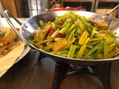 砂锅肥肠-风波庄(云蝠大厦店)