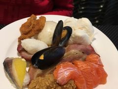 -圣丰索菲特·2 On 988 Café 自助餐厅