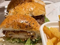 -必胜客(磁器口店)