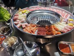 -哈哈碳都·牛肋条无限自助烤肉(宝龙店)
