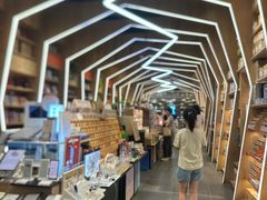 -覔书店(壹方城店)