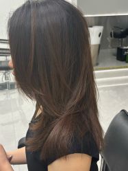 -5M HAIR SALON