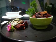 -柒园·三十年创意杭帮菜(龙湖滨江天街店)