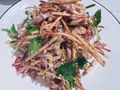 -江渔儿酸菜鱼(奥园广场金发购物中心店)