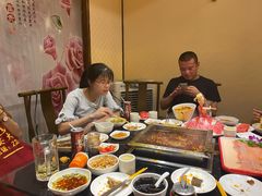 -安安火锅(上美广场店)