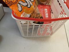 -好特卖HotMaxx(杭州滨江宝龙城店)