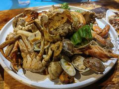 招牌香辣蟹-臻鲜燕海鲜融合餐厅(金陵style店)