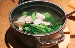 Fresh Scallop with Farm Bok Choy