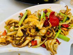 -覃记海鲜美食餐厅