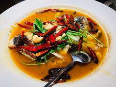 山茶油丹江大鱼头-清水亭湖北菜(大屯DT51店)