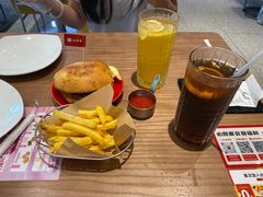 -必胜客(温岭新天地店)
