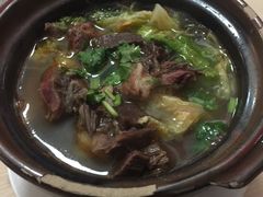 -闫家驴肉老店(华电一校店)
