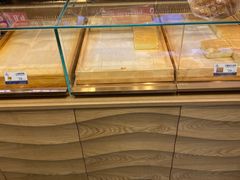 -昆明冠生园·蛋糕·面包(朗悦湾店)