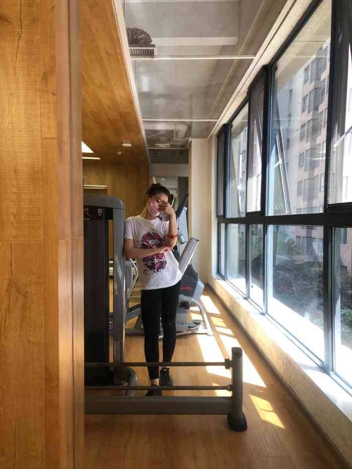 良得健身-"干净,地方大,设备也比较全,洗澡的地方大."-大众点评移动版