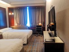 -上海龙之梦万丽酒店