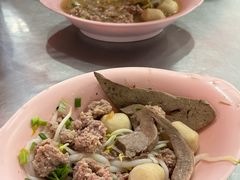 -榮泰米粉湯(Left Shop)