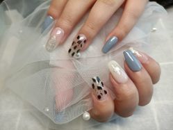 -UGIRL有个美甲