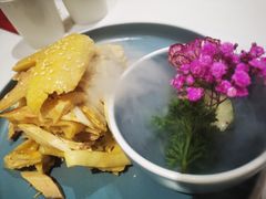 盐焗手撕鸡-尚一汤 广东炖汤(金桥国际店)