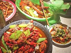 -沪小胖·小龙虾·蓝龙王(八佰伴店)