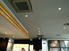 -星巴克臻选(郑州中原万达店)