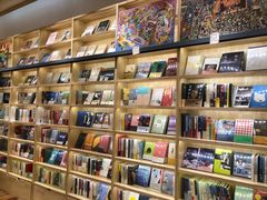 -猫的天空之城概念书店(印象城购物中心店)