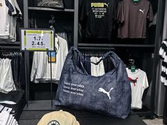 -法雅体育工厂店(皂君庙路店)