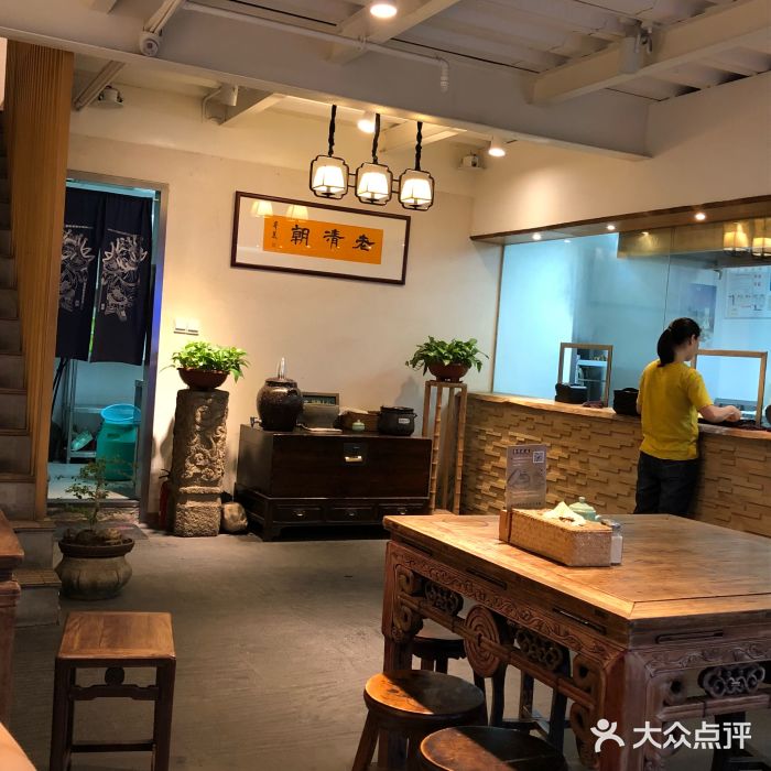 老清朝包子铺(开明街店)大堂图片