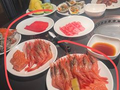-钱小奴海鲜自助黑金店(杭州滨江龙湖店)