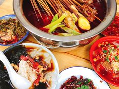 -四小区火锅·巷子里的重庆火锅(花照壁店)