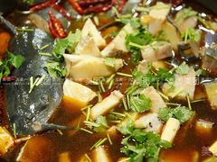 -忆乡情铁锅炖鱼饭店(延庆店)