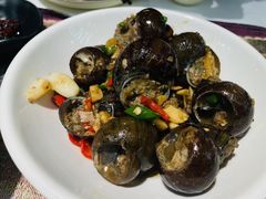 -刘姐啤酒鱼民族演艺餐厅(西街总店)